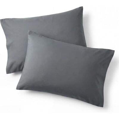 Cathay Home Hospitality Set di 2 federe standard in microfibra spazzolata ultra morbida, resistente alle pieghe e allo sbiadimento, colore: grigio, standard (50,8 x 76,2 cm) Cathay Home Hospitality Set di 2 federe standard in microfibra spazzolata ultra morbida, resistente alle pieghe e allo sbiadimento, colore: grigio, standard (50,8 x 76,2 cm)