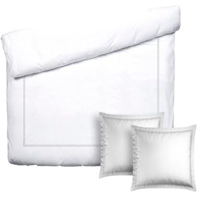 Pure Parure da letto 3 pezzi, copripiumino 240 x 220 cm e 2 federe 63 x 63 cm, 100% raso di cotone, 80 fili/cm², 120 GSM, certificato Oeko-TEX, celeste, grigio e bianco Pure Parure da letto 3 pezzi, copripiumino 240 x 220 cm e 2 federe 63 x 63 cm, 100% raso di cotone, 80 fili/cm², 120 GSM, certificato Oeko-TEX, celeste, grigio e bianco