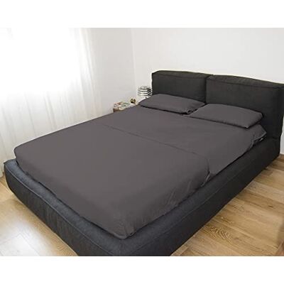 GEMITEX Completo letto Matrimoniale, Colore GRIGIO FUMO, con Trattamento NO-STIRO, effetto Raso, in 100% Microfibra di poliestere. Composto da 2 lenzuola e 2 federe TINTA UNITA. Made in Italy GEMITEX Completo letto Matrimoniale, Colore GRIGIO FUMO, con Trattamento NO-STIRO, effetto Raso, in 100% Microfibra di poliestere. Composto da 2 lenzuola e 2 federe TINTA UNITA. Made in Italy