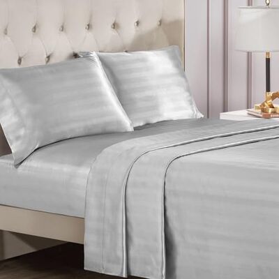 Juicy Couture Set di lenzuola in raso di seta Biancheria da letto grigia di lusso Lenzuola a righe lisce Queen Size Juicy Couture Set di lenzuola in raso di seta Biancheria da letto grigia di lusso Lenzuola a righe lisce Queen Size