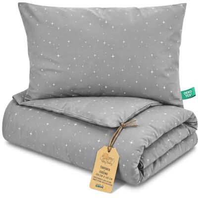 Totsy Baby Trapunta per bambino cotone 100x135 piumono culla neonato set Imbottitura per piumone 100 x 135 cm con cuscino 40 x 60 cm per ragazzi e ragazze Oeko-Tex Galassia Totsy Baby Trapunta per bambino cotone 100x135 piumono culla neonato set Imbottitura per piumone 100 x 135 cm con cuscino 40 x 60 cm per ragazzi e ragazze Oeko-Tex Galassia