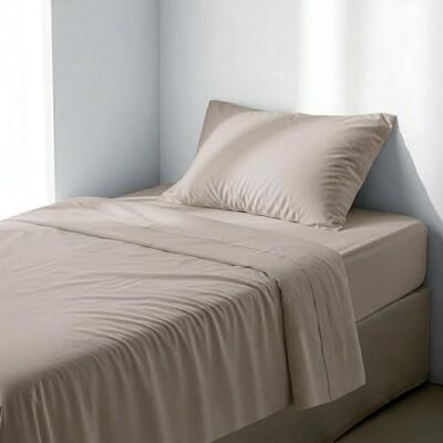 Ruggeri Set Lenzuola Completo Letto Singolo, in Microfibra, Tortora 1 lenzuolo sopra di 160 x 290 cm, 1 lenzuolo con angoli di 90 x 200 cm con altezza angolo di 25 cm e 1 federa di 50 x 80 cm Ruggeri Set Lenzuola Completo Letto Singolo, in Microfibra, Tortora 1 lenzuolo sopra di 160 x 290 cm, 1 lenzuolo con angoli di 90 x 200 cm con altezza angolo di 25 cm e 1 federa di 50 x 80 cm