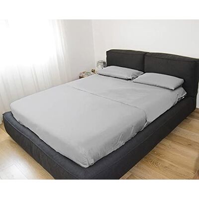 GEMITEX Completo letto Matrimoniale, Colore GRIGIO MEDIO, con Trattamento NO-STIRO, effetto Raso, in 100% Microfibra di poliestere. Composto da 2 lenzuola e 2 federe TINTA UNITA. Made in Italy GEMITEX Completo letto Matrimoniale, Colore GRIGIO MEDIO, con Trattamento NO-STIRO, effetto Raso, in 100% Microfibra di poliestere. Composto da 2 lenzuola e 2 federe TINTA UNITA. Made in Italy