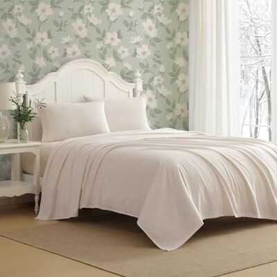 Laura Ashley Lenzuola per letto singolo, in flanella di cotone con federa coordinata, spazzolate per una maggiore morbidezza, tasca profonda, certificato Oeko-Tex (Oxfordshire Stripe Beige) Laura Ashley Lenzuola per letto singolo, in flanella di cotone con federa coordinata, spazzolate per una maggiore morbidezza, tasca profonda, certificato Oeko-Tex (Oxfordshire Stripe Beige)