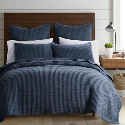 Levtex Home Set trapunta a punto croce blu navy 100% cotone trapunta king size (269 x 233 cm) + 2 federe king (91 x 50 cm) reversibile tessuto di cotone Levtex Home Set trapunta a punto croce blu navy 100% cotone trapunta king size (269 x 233 cm) + 2 federe king (91 x 50 cm) reversibile tessuto di cotone