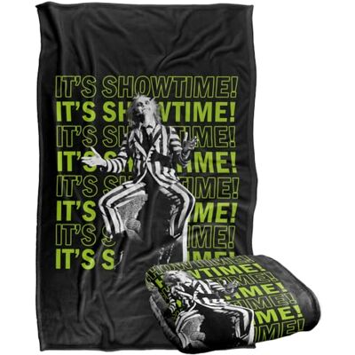 LOGOVISION Beetlejuice It'S Showtime Repeat Coperta super morbida al tatto setoso – 91 x 147 cm LOGOVISION Beetlejuice It'S Showtime Repeat Coperta super morbida al tatto setoso – 91 x 147 cm