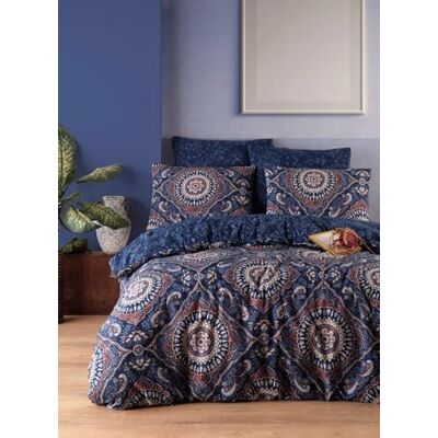 Nuit Des Rêves Elegante set di copertine doppie trapunte (200 x 200 cm), blu scuro, 65% cotone, 35% poliestere, lavabile in lavatrice, chiusura a bottone e chiusura a bottone, morbido e alla moda Nuit Des Rêves Elegante set di copertine doppie trapunte (200 x 200 cm), blu scuro, 65% cotone, 35% poliestere, lavabile in lavatrice, chiusura a bottone e chiusura a bottone, morbido e alla moda