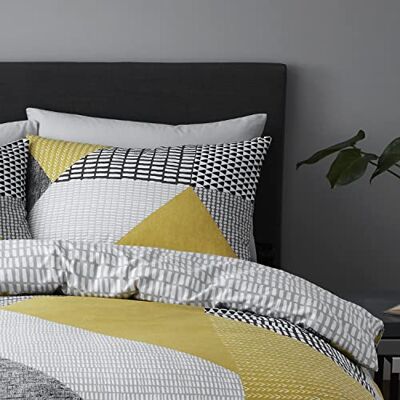 Catherine Lansfield Larsson Geo Copripiumino 135 x 200 + 80 x 80 + 1 federa 80 x 80 cm, colore: Bianco Catherine Lansfield Larsson Geo Copripiumino 135 x 200 + 80 x 80 + 1 federa 80 x 80 cm, colore: Bianco