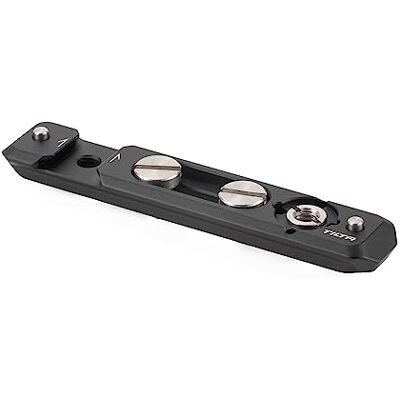 Tilta Piastra di montaggio Nato multifunzione con guida NATO, scarpa fredda e filettatura 1/4"-20, design anti-rotazione, leggera e durevole, colore nero TA-NTMP-B Tilta Piastra di montaggio Nato multifunzione con guida NATO, scarpa fredda e filettatura 1/4"-20, design anti-rotazione, leggera e durevole, colore nero TA-NTMP-B