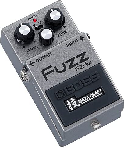 Boss Fuzz, Fuzz Vintage Ridefinito con Timbri Versatili e Moderni, Uniti Grazie all'Esperta Lavorazione Waza