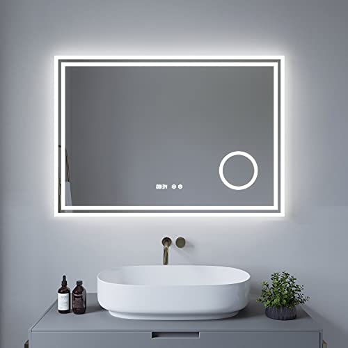 AQUABATOS ® Specchio da bagno serie Essens, 100 x 70 cm, tipo D, con illuminazione, anti-appannamento, specchio cosmetico, specchio da trucco, ingrandimento 3 volte, orologio digitale, interruttore