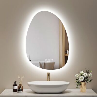 EMKE Specchio da bagno con illuminazione, 75 x 55 cm, specchio asimmetrico con touch, 3 colori di luce, dimmerabile, senza appannamento, specchio da bagno con illuminazione IP44, risparmio energetico EMKE Specchio da bagno con illuminazione, 75 x 55 cm, specchio asimmetrico con touch, 3 colori di luce, dimmerabile, senza appannamento, specchio da bagno con illuminazione IP44, risparmio energetico