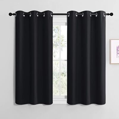 NICETOWN Tende Oscuranti per Interni Termiche Isolanti con Anelli per Camera da Letto Moderna Tenda Cucina Finestra Decorazione per la Casa 2 Pannelli 107x137 CM Nero NICETOWN Tende Oscuranti per Interni Termiche Isolanti con Anelli per Camera da Letto Moderna Tenda Cucina Finestra Decorazione per la Casa 2 Pannelli 107x137 CM Nero