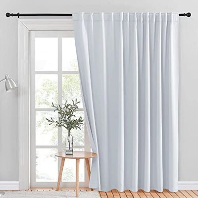 NICETOWN Tenda per porte scorrevoli, trattamento per finestre, Energy Smart, isolamento termico, extra larga, tinta unita, tende oscuranti per porta del patio (bianco grigiastro, 100 x 84 cm, 1 pz) NICETOWN Tenda per porte scorrevoli, trattamento per finestre, Energy Smart, isolamento termico, extra larga, tinta unita, tende oscuranti per porta del patio (bianco grigiastro, 100 x 84 cm, 1 pz)