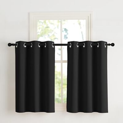NICETOWN Tenda Oscurante da Interno Cameretta Bambino Tende Corte per Finestre Cucina Termiche Decorazione per la Casa 2 Pannelli 107x90 CM Nero NICETOWN Tenda Oscurante da Interno Cameretta Bambino Tende Corte per Finestre Cucina Termiche Decorazione per la Casa 2 Pannelli 107x90 CM Nero
