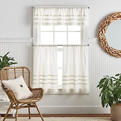 Martha Stewart Water's Edge Set di 3 Tende da Finestra con mantovana e Ripiani, 91,4 cm, Colore: Bianco Martha Stewart Water's Edge Set di 3 Tende da Finestra con mantovana e Ripiani, 91,4 cm, Colore: Bianco