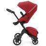 Stokke Xplory X, Ruby Red Passeggino regolabile per il comfort del bambino e dei genitori Imbottitura, Imbracatura e cerniera riflettente per una maggiore sicurezza Si piega facilmente