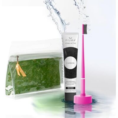 PIUMA Care Set Regalo per Lei Cura Orale con Carbone Attivo e Bamboo, Magenta – Dentifricio Sbiancante e Spazzolino Denti Bianchi con Setole Attive, Supporto Calendario, Pochette Elegante PIUMA Care Set Regalo per Lei Cura Orale con Carbone Attivo e Bamboo, Magenta – Dentifricio Sbiancante e Spazzolino Denti Bianchi con Setole Attive, Supporto Calendario, Pochette Elegante