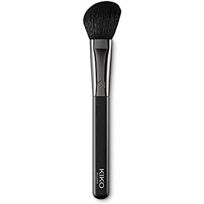 Kiko Milano Face 10 Blush Brush Pennello Dal Taglio Obliquo Per Blush, Terre E Illuminanti, Fibre Naturali Kiko Milano Face 10 Blush Brush Pennello Dal Taglio Obliquo Per Blush, Terre E Illuminanti, Fibre Naturali