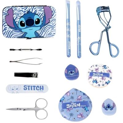 Disney Stitch Set di Bellezza per Donne, Ragazze e Adolescenti, Include 2 Pennelli per il Trucco, 1 Piegaciglia, Set per Manicure e 4 Spugnette per il Trucco Disney Stitch Set di Bellezza per Donne, Ragazze e Adolescenti, Include 2 Pennelli per il Trucco, 1 Piegaciglia, Set per Manicure e 4 Spugnette per il Trucco