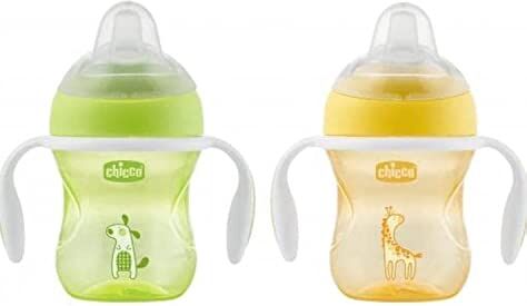 Chicco Transition Cup Bicchiere Antigoccia per Bambini 200ml, Tazza Biberon 4+ Mesi per Imparare a Bere, con Beccuccio Ergonomico in Silicone, Doppia Valvola Anticolica, senza BPA Giallo o Verde