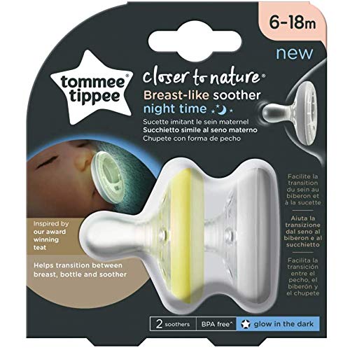 Tommee Tippee Breast-Like Soother Night, Glow in the Dark, Skin-Like Texture, Symmetrical Orthodontic Design, 6-18m, Pack of 2 Dummies