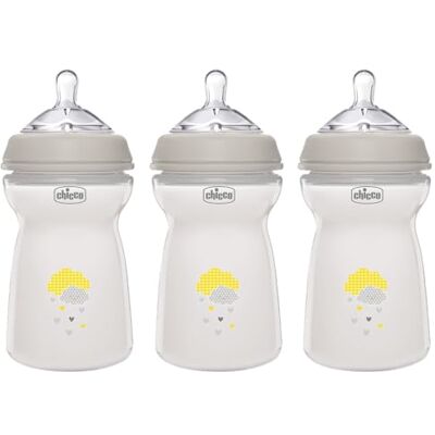 Chicco Natural Feeling Tripacco Biberon Anticolica 6 Mesi + da 330 ml, Biberon con Tettarella in Silicone Morbida e Flessibile, Adatto per Allattamento Misto, Flusso Veloce, Colore Neutro Chicco Natural Feeling Tripacco Biberon Anticolica 6 Mesi + da 330 ml, Biberon con Tettarella in Silicone Morbida e Flessibile, Adatto per Allattamento Misto, Flusso Veloce, Colore Neutro