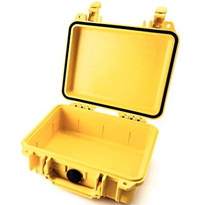 PELI 1200 Valigia rigida in polipropilene di protezione, IP67 Impermeabile e a prova di polvere, Capacità di 4L, Prodotto in USA, Senza schiuma, Colore Giallo PELI 1200 Valigia rigida in polipropilene di protezione, IP67 Impermeabile e a prova di polvere, Capacità di 4L, Prodotto in USA, Senza schiuma, Colore Giallo