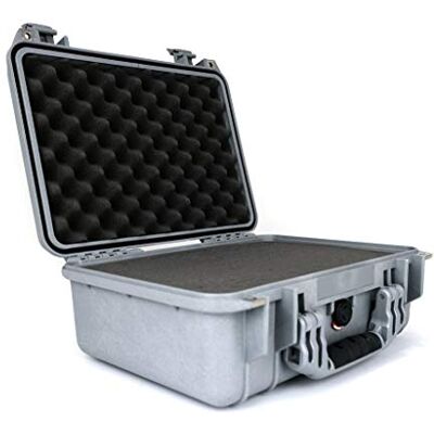 PELI 1450 Valigia Protettiva Resistente agli Urti, IP67 Impermeabile e a Prova di Polvere, Capacità di 15L, Prodotto in Germania, Con inserto in Schiuma Personalizzabile, Colore Grigio PELI 1450 Valigia Protettiva Resistente agli Urti, IP67 Impermeabile e a Prova di Polvere, Capacità di 15L, Prodotto in Germania, Con inserto in Schiuma Personalizzabile, Colore Grigio