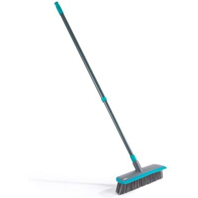 Beldray Spazzola per pavimenti 2 in 1, anti-batterico, con manico telescopico fino a 128 cm, setole antigraffio, paraurti in gomma, trattamento antibatterico, ideale per piastrelle e pavimenti duri Beldray Spazzola per pavimenti 2 in 1, anti-batterico, con manico telescopico fino a 128 cm, setole antigraffio, paraurti in gomma, trattamento antibatterico, ideale per piastrelle e pavimenti duri