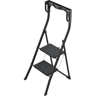 Hailo K77 ComfortLine Scala pieghevole a 2 gradini, in acciaio, con staffa di sicurezza e vassoio, altezza di lavoro fino a 2,47 m, peso: 5 kg, nero Hailo K77 ComfortLine Scala pieghevole a 2 gradini, in acciaio, con staffa di sicurezza e vassoio, altezza di lavoro fino a 2,47 m, peso: 5 kg, nero