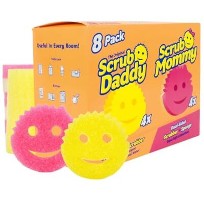 Scrub Daddy , 4 spugne e 4 spugne da cucina Scrub Mommy, antigraffio per piatti e pulizia multiuso, senza BPA e realizzate con schiuma polimerica, resistenti alle macchie e agli odori Scrub Daddy , 4 spugne e 4 spugne da cucina Scrub Mommy, antigraffio per piatti e pulizia multiuso, senza BPA e realizzate con schiuma polimerica, resistenti alle macchie e agli odori