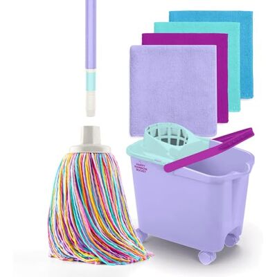 Genius Happy Rainbow Mocio con Manico Pieghevole, Secchio con Ruote e 4 Panni in Microfibra Riciclata Set di Pulizia Sostenibile per Casa, Pavimenti e Tutti i Tipi di Superfici Genius Happy Rainbow Mocio con Manico Pieghevole, Secchio con Ruote e 4 Panni in Microfibra Riciclata Set di Pulizia Sostenibile per Casa, Pavimenti e Tutti i Tipi di Superfici