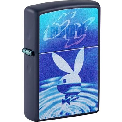 Zippo Accendino antivento Playboy, blu marino opaco, immagine a colori, ricaricabile, riutilizzabile, design antivento, confezione regalo, made in USA Zippo Accendino antivento Playboy, blu marino opaco, immagine a colori, ricaricabile, riutilizzabile, design antivento, confezione regalo, made in USA