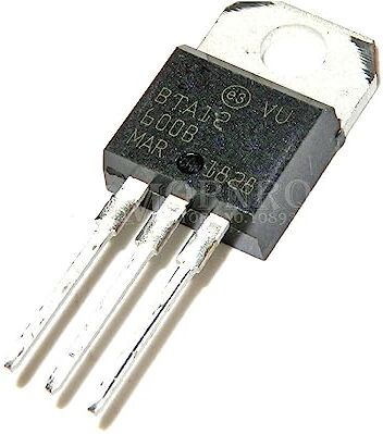 Generic 10 pezzi BTA12-600B BTA12 BTA12-600 Triac 12 Amp 600 Volt TO-220