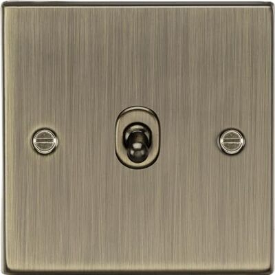 Knightsbridge Interruttore a levetta a 2 vie in ottone anticato, 10A 1G Knightsbridge Interruttore a levetta a 2 vie in ottone anticato, 10A 1G