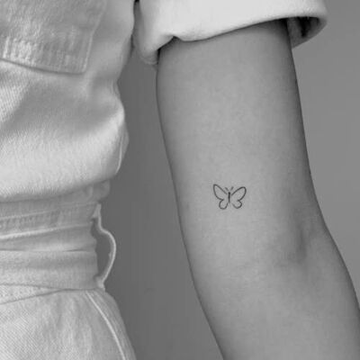 Inkster Piccola farfalla Tatuaggio Temporaneo con Certificazione Cosmetica UE L'Originale Resistente all'Acqua + Vegano Tatuaggio Rivoluzionario di 2 Settimane Inkster Piccola farfalla Tatuaggio Temporaneo con Certificazione Cosmetica UE L'Originale Resistente all'Acqua + Vegano Tatuaggio Rivoluzionario di 2 Settimane