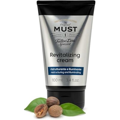 MUST Crema tatuaggi Per Trattamento Revitalizzante Colori Tattoo Lenitiva ed Idratante Dona Sollievo E Rigenera La Pelle Non Macchia Made in Italy 100 ml MUST Crema tatuaggi Per Trattamento Revitalizzante Colori Tattoo Lenitiva ed Idratante Dona Sollievo E Rigenera La Pelle Non Macchia Made in Italy 100 ml
