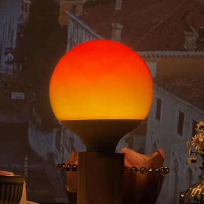 Aigostar Lampadina Intelligente E27 G120 Lampadina LED Compatibile con Alexa 4.9W 500LM, Sfumatura di Colore a Strati Superiore e Inferiore, Lampadine Smart RGB+CCT Dimmerabile 2700K-6500K Aigostar Lampadina Intelligente E27 G120 Lampadina LED Compatibile con Alexa 4.9W 500LM, Sfumatura di Colore a Strati Superiore e Inferiore, Lampadine Smart RGB+CCT Dimmerabile 2700K-6500K