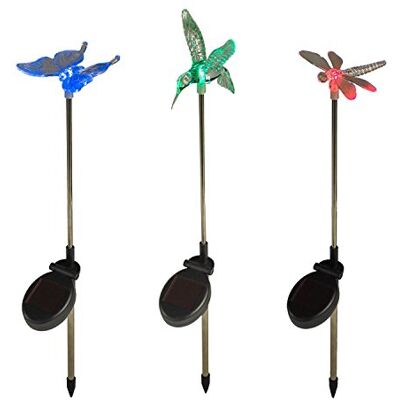 Lights4fun Set di 3 Paletti di Gardino ad Energia Solare a Forma di Farfalla, Colibrì e Libellula con Luci LED Cambiacolore per Uso in Esterni Lights4fun Set di 3 Paletti di Gardino ad Energia Solare a Forma di Farfalla, Colibrì e Libellula con Luci LED Cambiacolore per Uso in Esterni