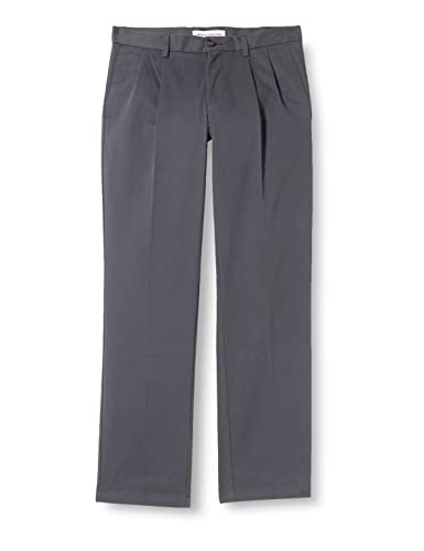 Amazon Essentials Pantaloni chino plissettati dal taglio classico e resistenti alle pieghe (disponibili nelle taglie Big & Tall) Uomo, Grigio, 42W / 30L