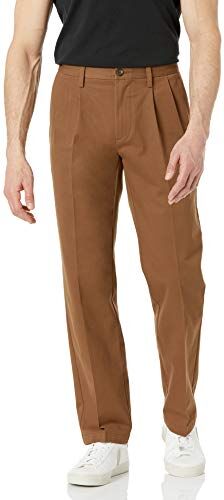 Amazon Essentials Pantaloni chino plissettati dal taglio classico e resistenti alle pieghe (disponibili nelle taglie Big & Tall) Uomo, Kaki Scuro, 35W / 32L