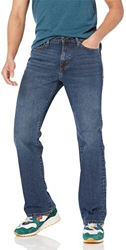 Amazon Essentials Jeans Dritti con Taglio Bootcut Uomo, delavé Medio, 32W / 32L