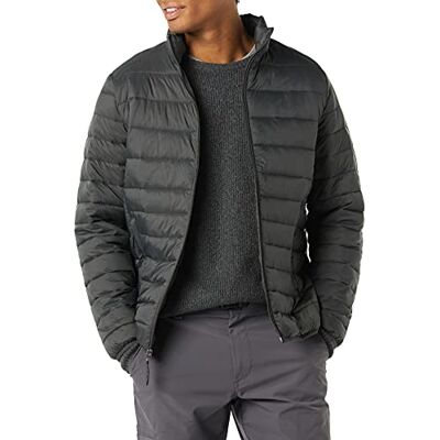 Amazon Essentials Piumino Leggero Impermeabile Pieghevole (Disponibile in Taglie Extra Forti) Uomo, Grigio Scuro, XXL Amazon Essentials Piumino Leggero Impermeabile Pieghevole (Disponibile in Taglie Extra Forti) Uomo, Grigio Scuro, XXL