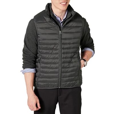 Amazon Essentials Piumino Smanicato Ripiegabile Impermeabile Leggero Uomo, Grigio Scuro, XL Amazon Essentials Piumino Smanicato Ripiegabile Impermeabile Leggero Uomo, Grigio Scuro, XL