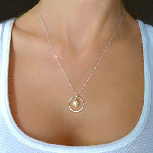 TseenYi Collana con ciondolo a forma di cerchio, con perle e perle, per donne e ragazze (argento)