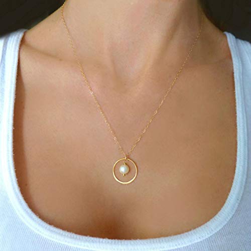 TseenYi Collana con ciondolo a forma di cerchio, con perle e ciondolo a forma di cuore, per donne e ragazze, colore: oro