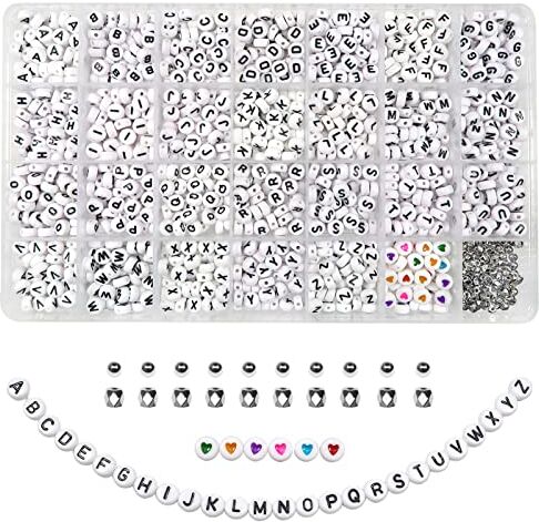 TOAOB THE ONE AND ONLY BABY TOAOB 1400 pezzi Perline Lettere Bianche Piatte Rotonde con Neri Alfabeti e 200 pezzi Perline Distanziatrici Acrilico Dorate per Braccialetti Fai da Te Collana Bigiotteria Phone Beads