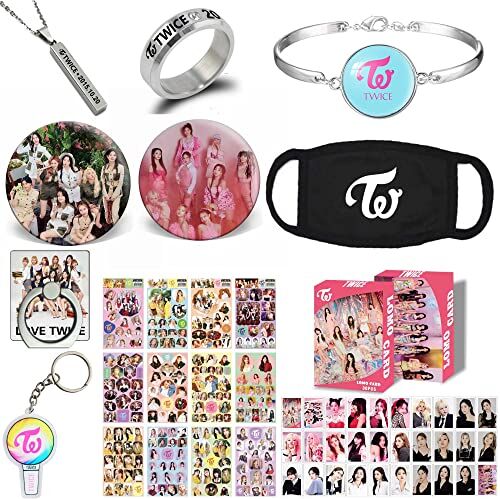 ZHENGGE Kpop Twice Gifts Set, Twice Photocard, Adesivi, Braccialetto, Scudo Viso, Anelli, Collana con Pendente, Perno, Porta Anello Telefono, Portachiavi, Plastica