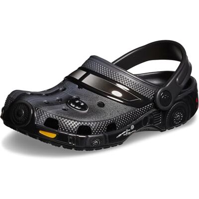Crocs Batman Batmobile Classic Clog K, Zoccoli Unisex Bambini e Ragazzi, Nero, 37/38 EU Crocs Batman Batmobile Classic Clog K, Zoccoli Unisex Bambini e Ragazzi, Nero, 37/38 EU
